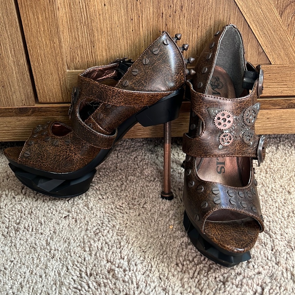 Metropolis Steampunk Heels